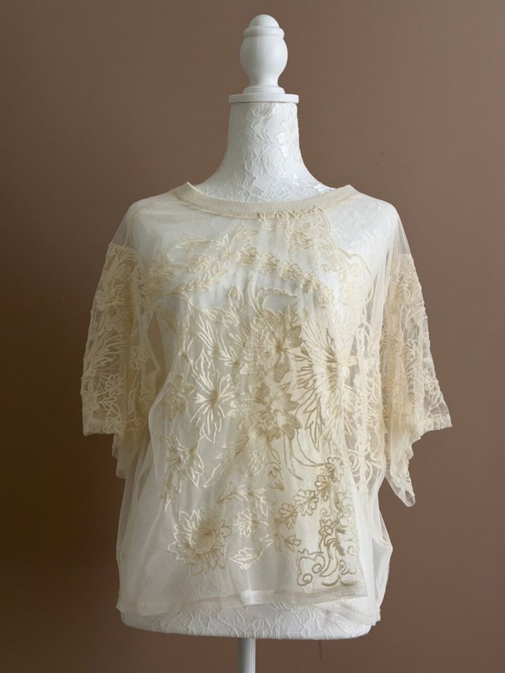 Anthropologie mesh top Size L